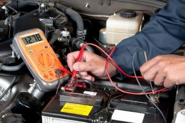 Cách Kiểm Tra Bình Ắc Quy Sống Hay Chết Đơn Giản Tại Nhà